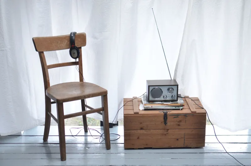 Dead Reckoning: The Music Bloggers Who Navigate Sound Without a Single Algorithm